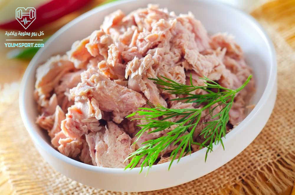 التونة للاعب كمال الأجسام وجبة غذائية